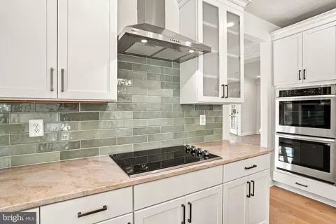 Kitchen - 1907 Mackiebeth Ct, Annapolis, MD 21401 photo 4 of 5