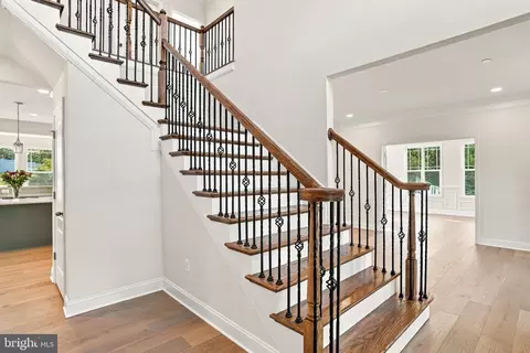 Entry Way - 1907 Mackiebeth Ct, Annapolis, MD 21401 photo 2 of 16