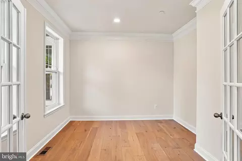 Entry Way - 1907 Mackiebeth Ct, Annapolis, MD 21401 photo 7 of 16