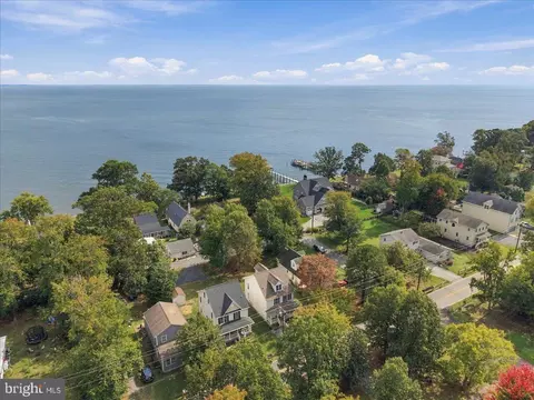 View/Area - 1056 Walnut Ave, North Beach, MD 20714 photo 4 of 7