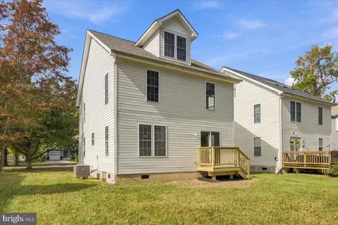 Exterior - 1056 Walnut Ave, North Beach, MD 20714 photo 3 of 3