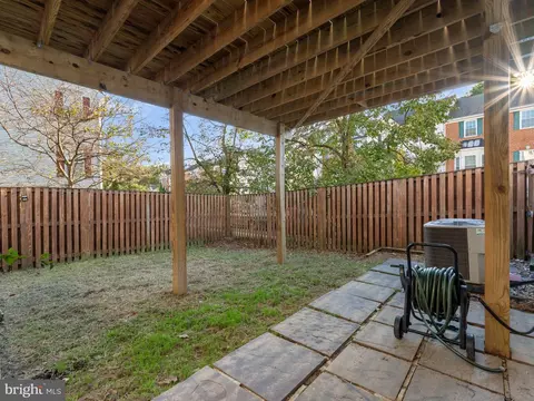 Exterior - 721 Summertime Dr, Odenton, MD 21113 photo 5 of 11