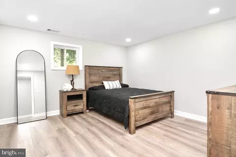 Bedroom - 370 Sherman Ave, Arnold, MD 21012 photo 7 of 8