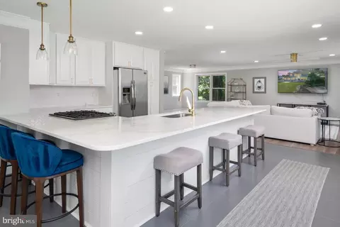 Kitchen - 370 Sherman Ave, Arnold, MD 21012 photo 3 of 4