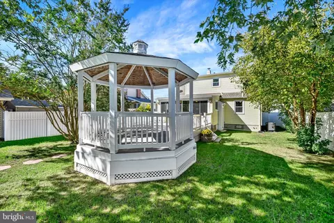 Exterior - 245 Carvel Rd, Pasadena, MD 21122 photo 8 of 11