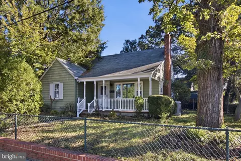 1 Baltimore Ave, Glen Burnie, MD 21061