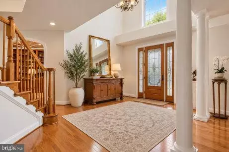 Entry Way - 27 Hunting Ct, Edgewater, MD 21037 photo 1 of 3