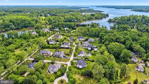 View/Area - 27 Hunting Ct, Edgewater, MD 21037 photo 2 of 4