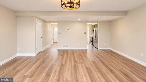 Living - 1729 Aberdeen Cir, Crofton, MD 21114 photo 1 of 4