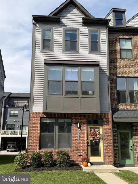 7213 Sprouse Ct, Glen Burnie, MD 21060