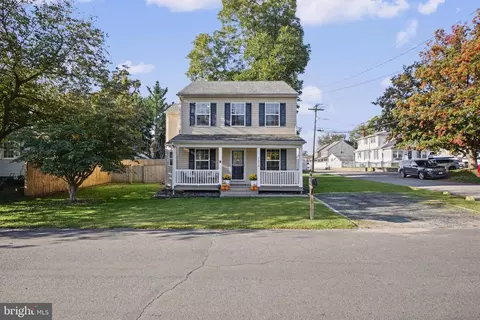 7916 End Dr, Orchard Beach, MD 21226
