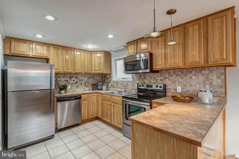 162 Severn Way # A, Arnold, MD 21012 photo 8