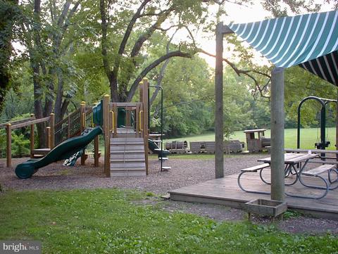 162 Severn Way # A, Arnold, MD 21012 photo 25