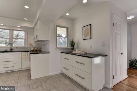 10 Shiley St, Annapolis, MD 21401 photo 4