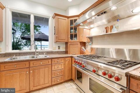 1200 Winsail Ct, Pasadena, MD 21122 photo 12