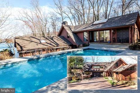 492 Sara Dr, Annapolis, MD 21401 photo 2