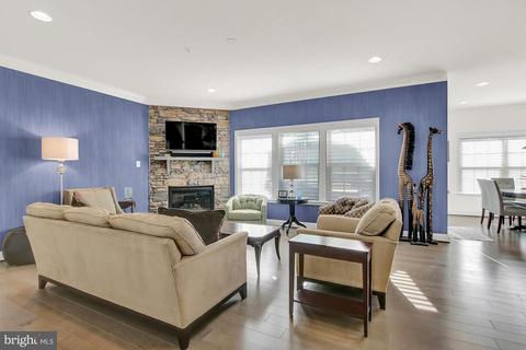 7603 Gigur Dr, Hanover, MD 21076 photo 5