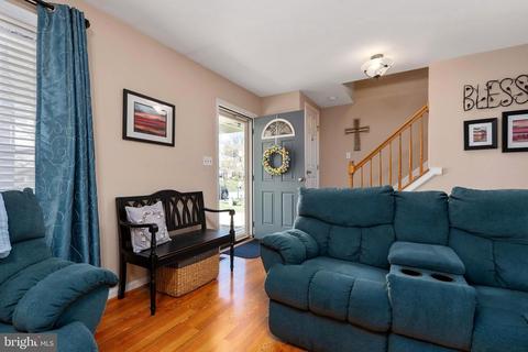 7771 Old House Rd, Pasadena, MD 21122 photo 5