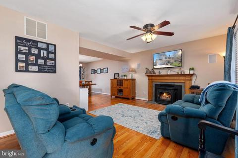 7771 Old House Rd, Pasadena, MD 21122 photo 6