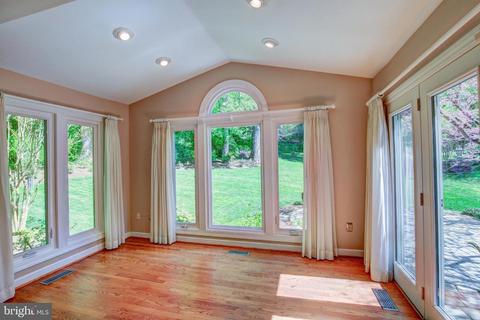 1129 Charing Cross Dr, Crofton, MD 21114 photo 15