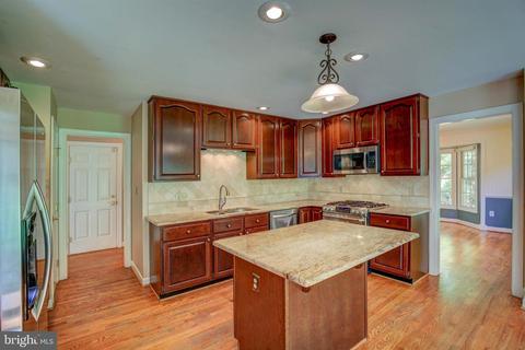 1129 Charing Cross Dr, Crofton, MD 21114 photo 16