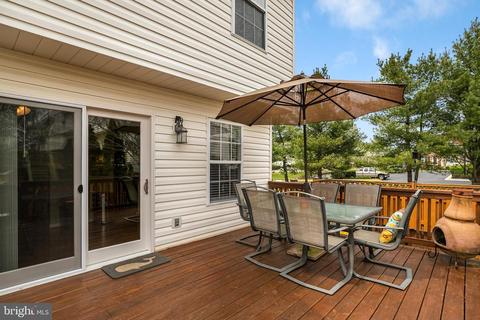 8101 Gray Stone Ln, Pasadena, MD 21122 photo 25