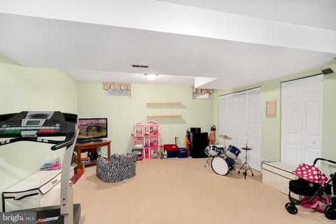 8101 Gray Stone Ln, Pasadena, MD 21122 photo 20