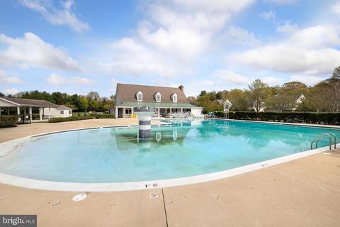 8101 Gray Stone Ln, Pasadena, MD 21122 photo 29