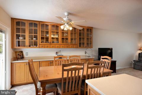111 Bar Harbor Rd, Pasadena, MD 21122 photo 7