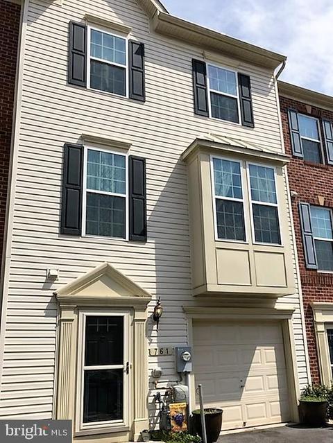 761 Cherry Bark Ln, Baltimore, MD 21225 photo 2