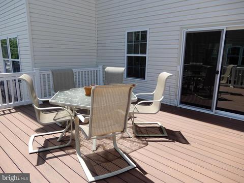 761 Cherry Bark Ln, Baltimore, MD 21225 photo 46
