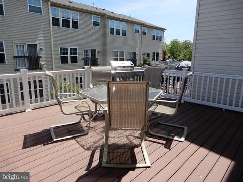 761 Cherry Bark Ln, Baltimore, MD 21225 photo 47