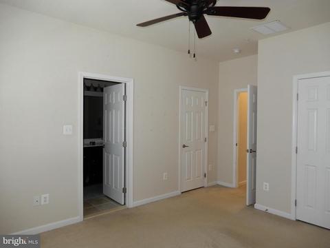 761 Cherry Bark Ln, Baltimore, MD 21225 photo 39