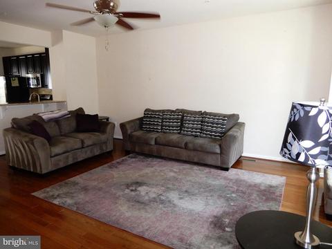 761 Cherry Bark Ln, Baltimore, MD 21225 photo 20