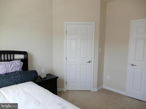 761 Cherry Bark Ln, Baltimore, MD 21225 photo 30