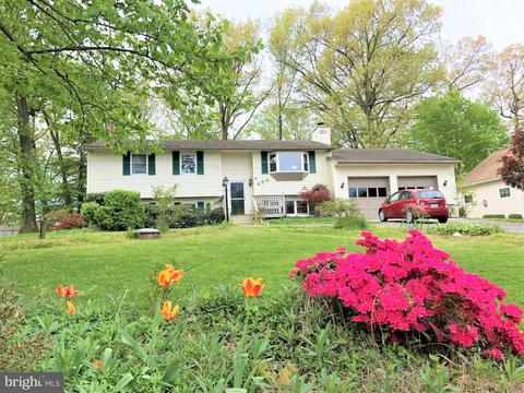 450 Maple Leaf Dr, Edgewater, MD 21037 photo 1