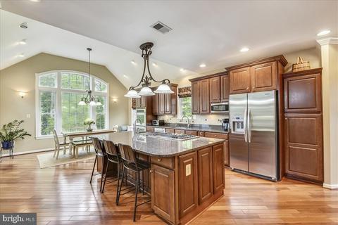 2805 Carver Rd, Crofton, MD 21114 photo 10