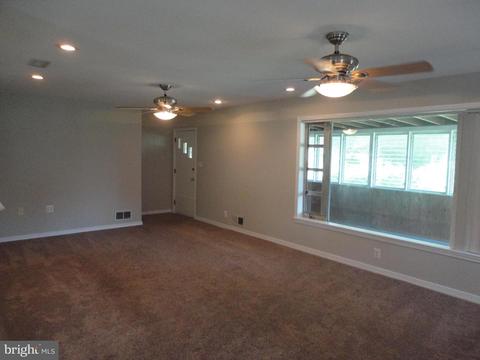 7618 1st St, Pasadena, MD 21122 photo 10