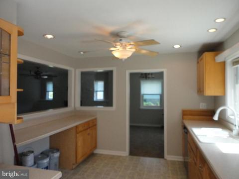 7618 1st St, Pasadena, MD 21122 photo 32