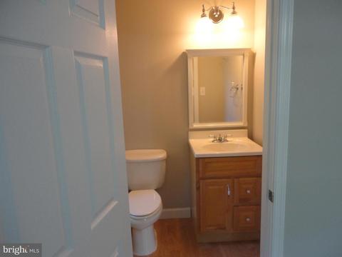 7618 1st St, Pasadena, MD 21122 photo 15