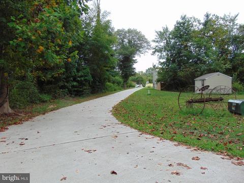 506 Deale Rd, Deale, MD 20751 photo 1