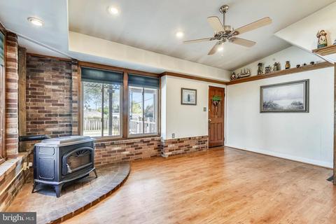 8443 Main Ave, Pasadena, MD 21122 photo 15