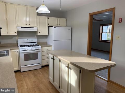 3539 S River Ter, Edgewater, MD 21037 photo 4