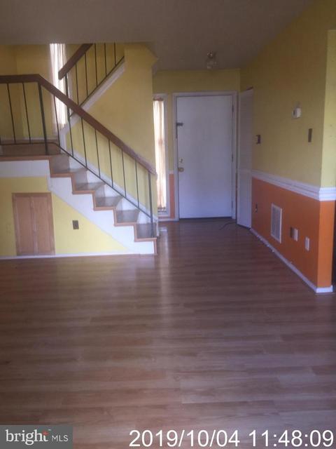 2069 Happy Ln, Crofton, MD 21114 photo 2