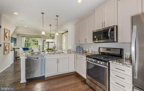 2815 Kantis Ln, Jessup, MD 20794 photo 6
