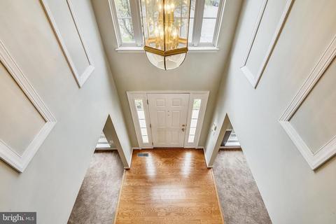 8144 Silverado Ct, Pasadena, MD 21122 photo 4