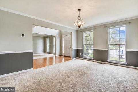 8144 Silverado Ct, Pasadena, MD 21122 photo 5