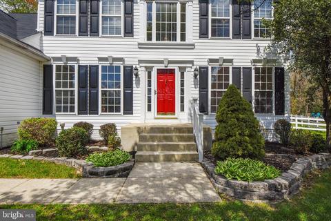 8144 Silverado Ct, Pasadena, MD 21122 photo 2