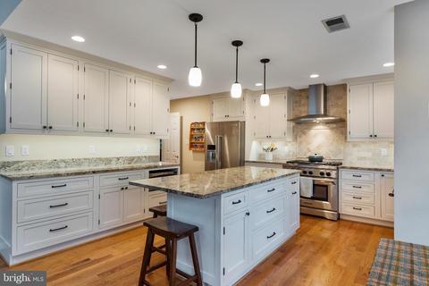 1812 Stonegate Ave, Crofton, MD 21114 photo 7