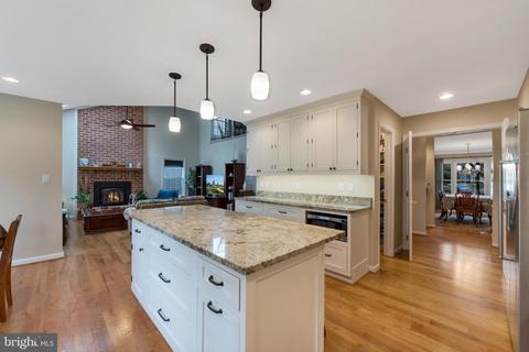 1812 Stonegate Ave, Crofton, MD 21114 photo 9